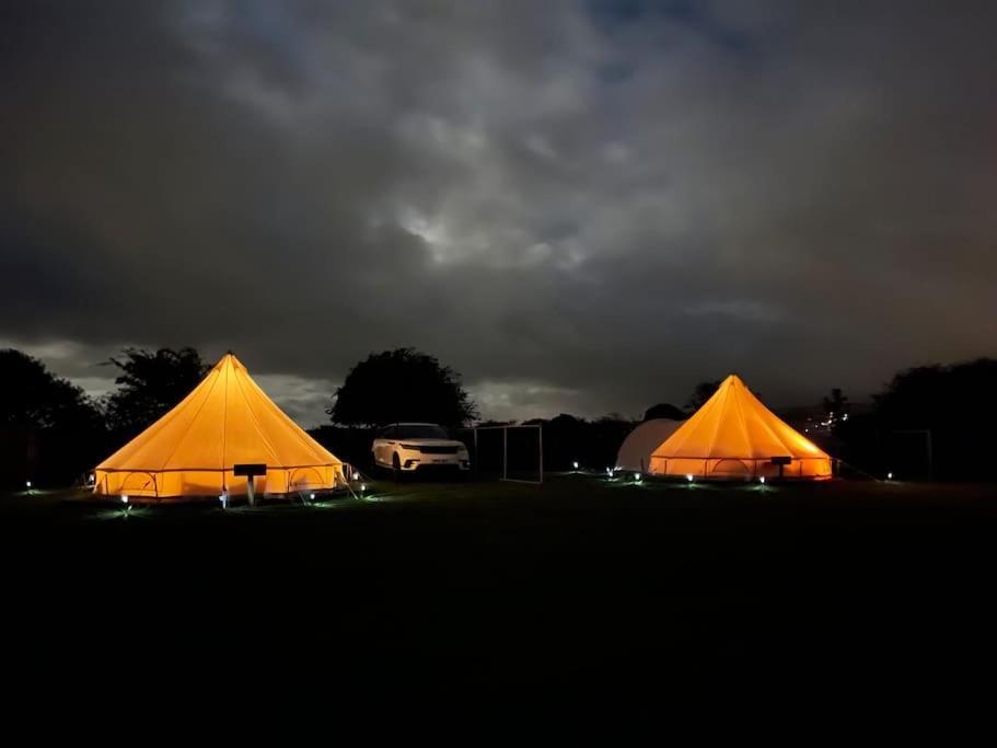 Cox Hill Glamping Badger Hotel Truro Exterior foto